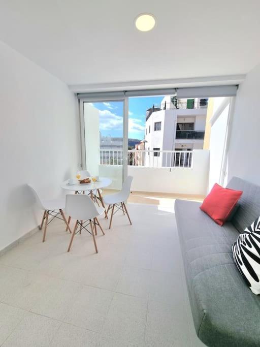 Clavel Apartment Los Cristianos  Bagian luar foto